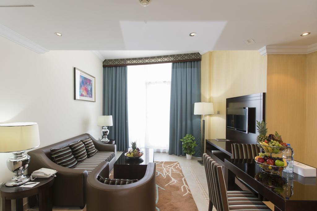 Marmara Hotel Apartments Dubai Room photo