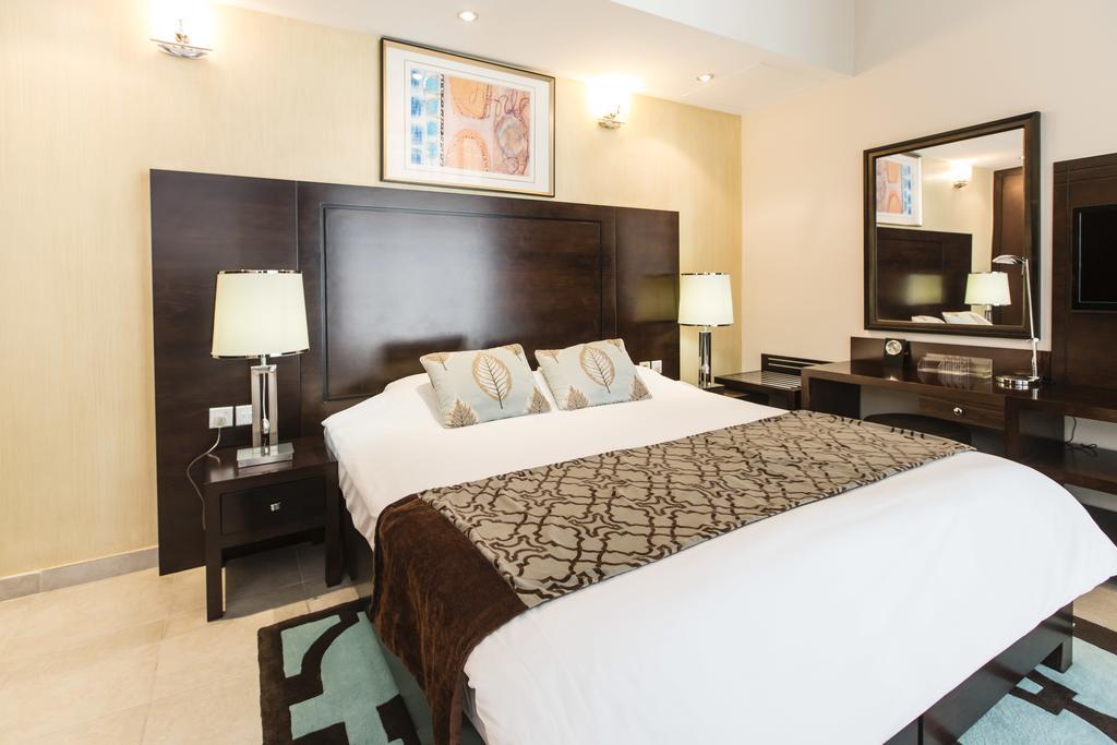 Marmara Hotel Apartments Dubai Room photo